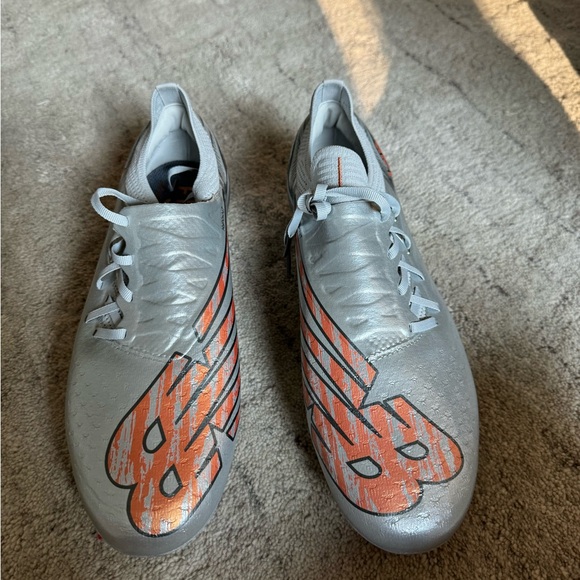 New Balance - Picture 9 of 11